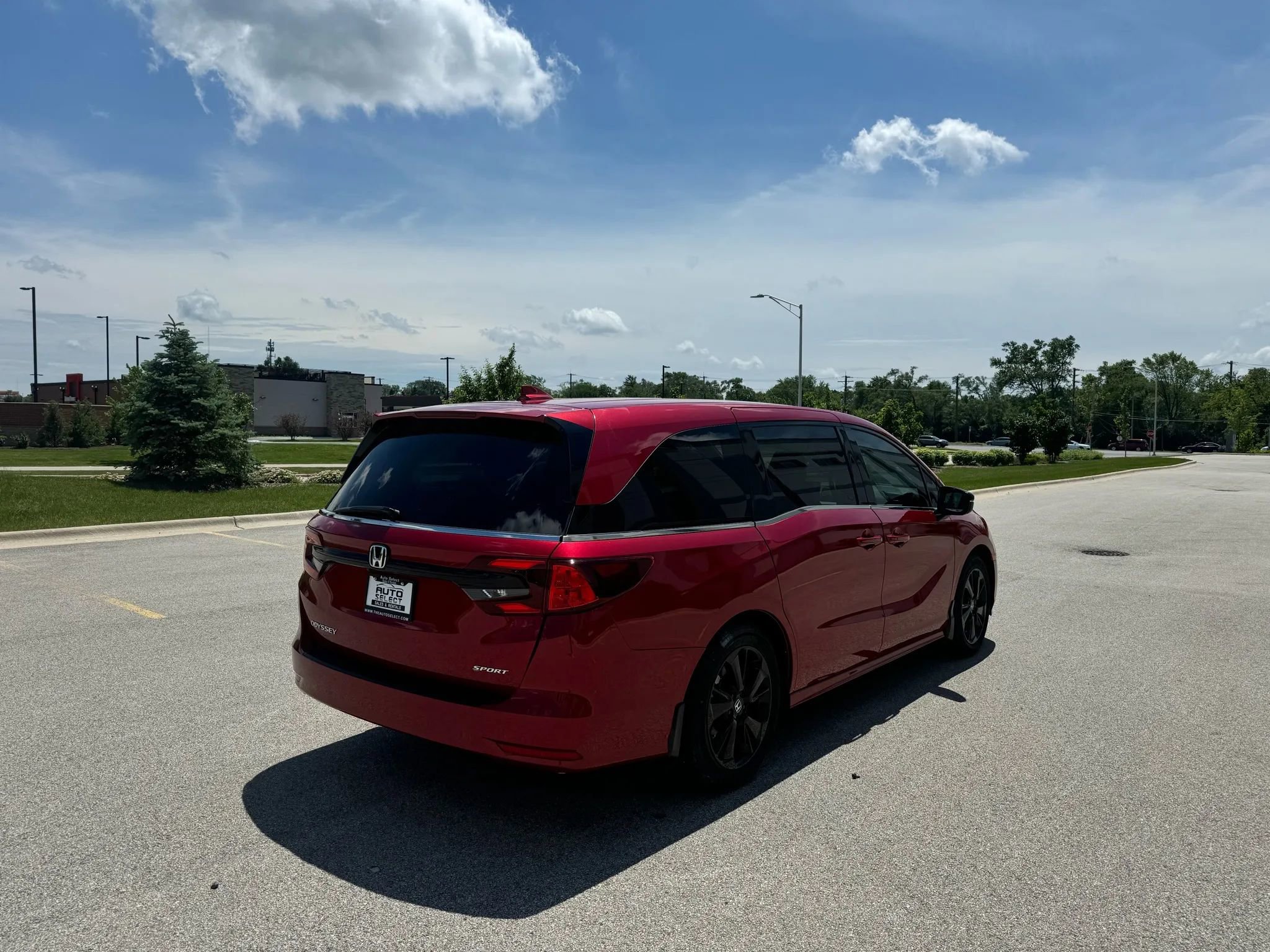 Used 2023 Honda Odyssey Sport image 5