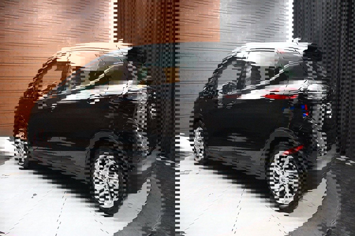 Used 2023 Chevrolet Bolt LT w/ Driver Confidence Package image 10