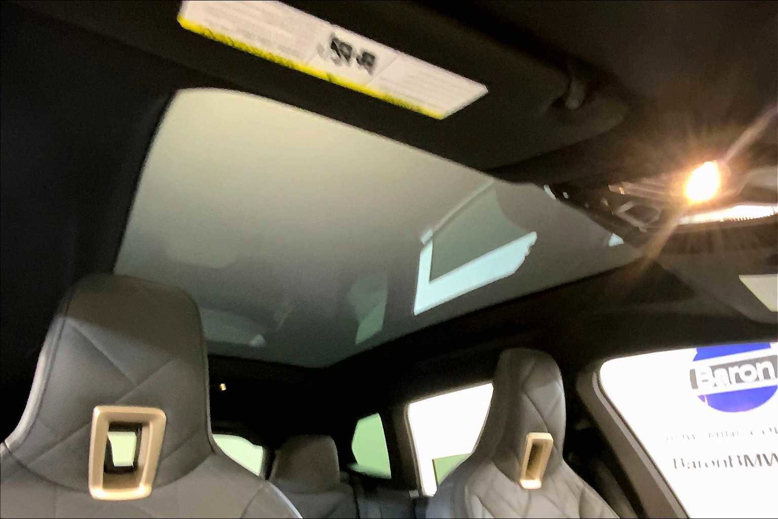 Used 2022 BMW iX xDrive50 w/ Convenience Package image 13