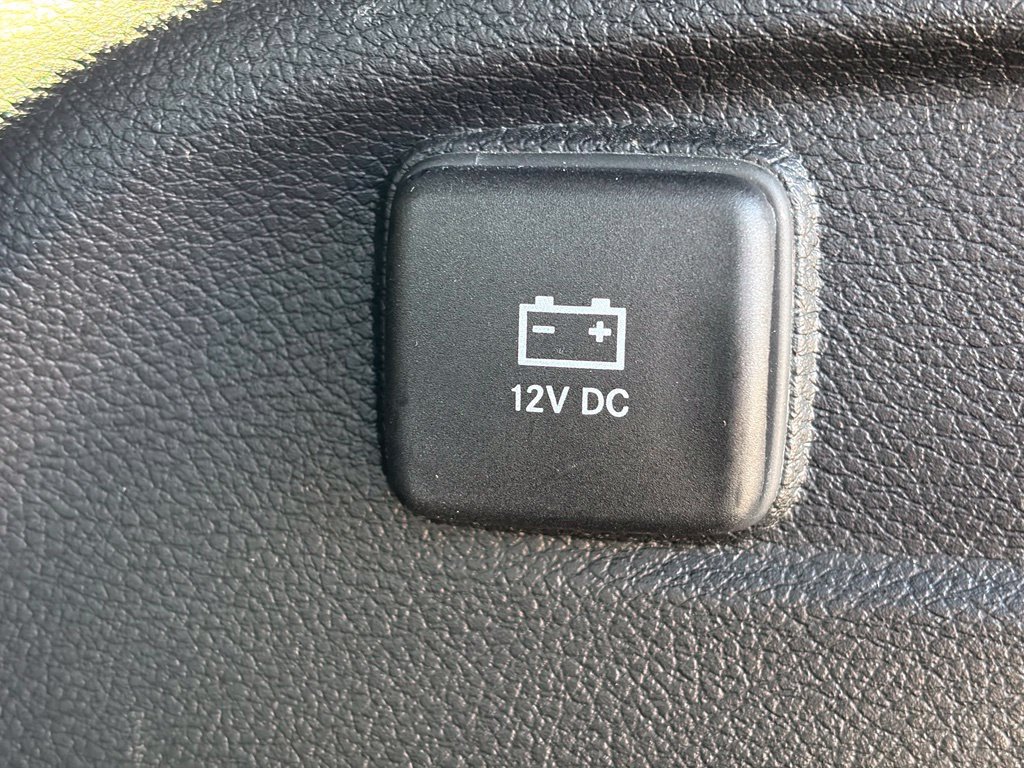 Certified 2024 Jeep Grand Cherokee L Limited AWD/4WD image 11