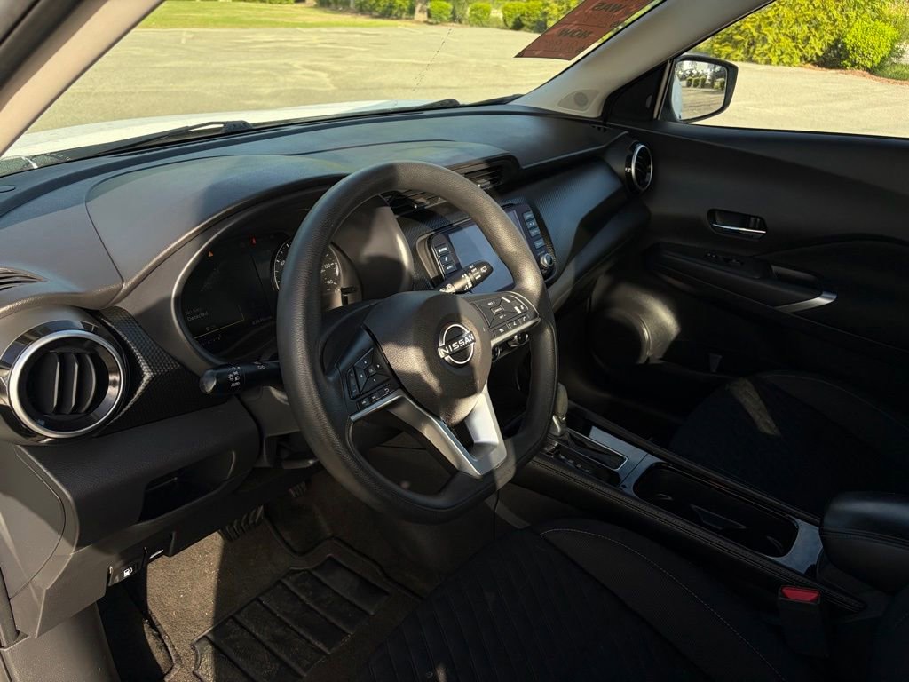 Certified 2023 Nissan Kicks SV FWD image 13