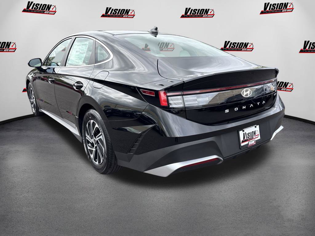 New 2026 Hyundai Sonata Blue FWD image 3