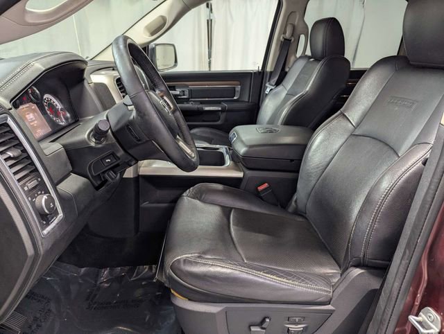 Used 2016 RAM 1500 Laramie w/ Convenience Group image 10