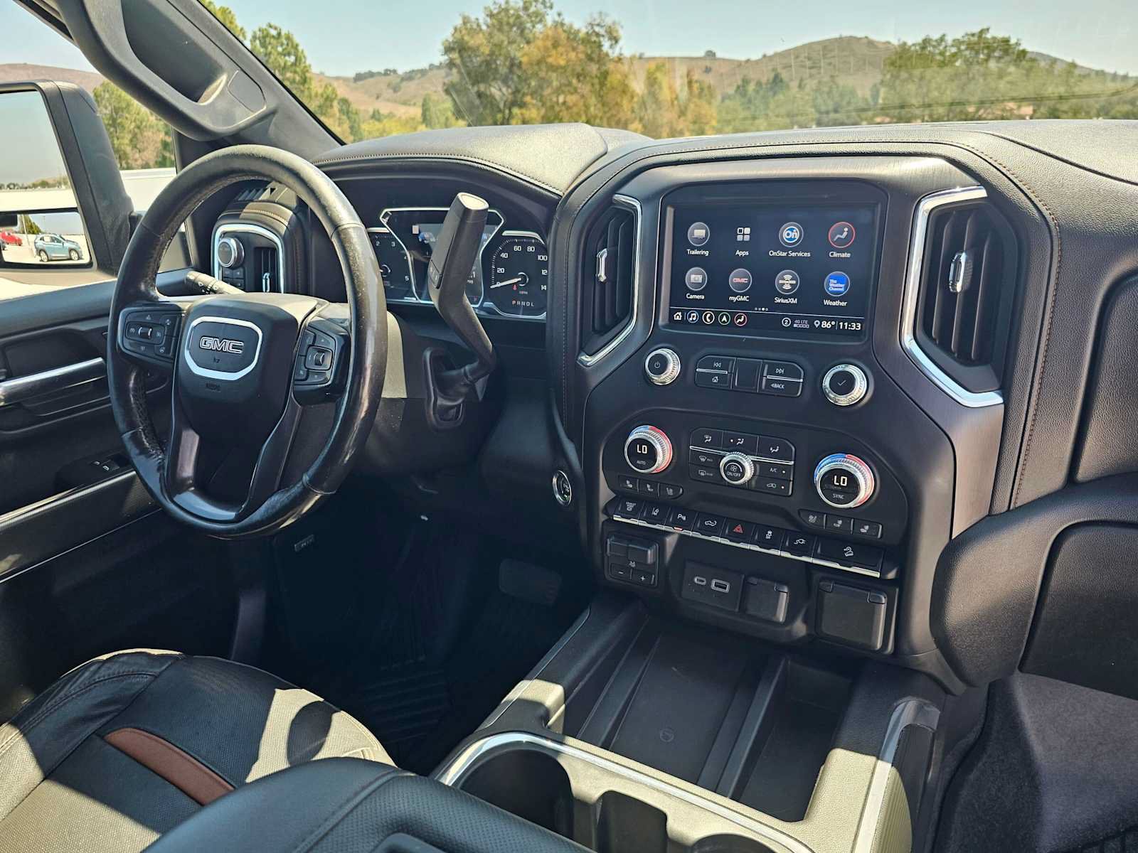 Used 2020 GMC Sierra 2500 AT4 w/ AT4 Premium Package AWD/4WD image 11