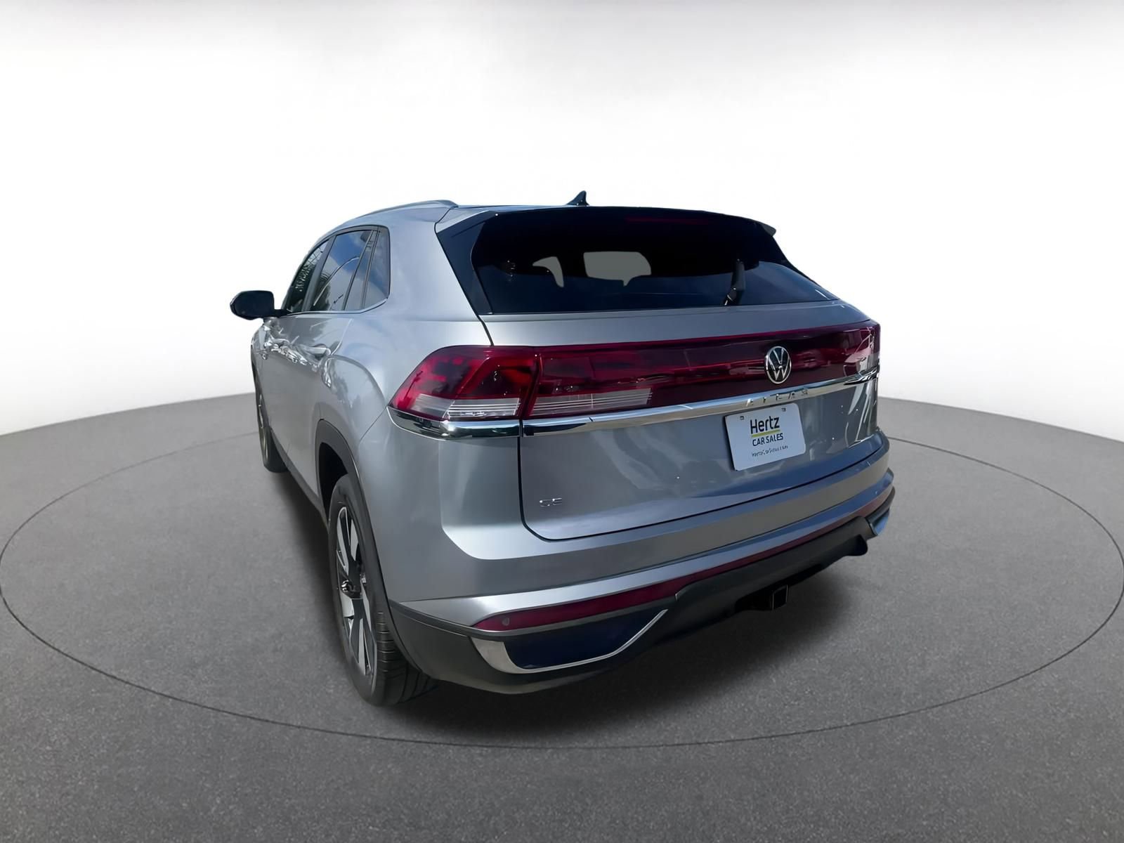 Used 2025 Volkswagen Atlas Cross Sport SE image 11