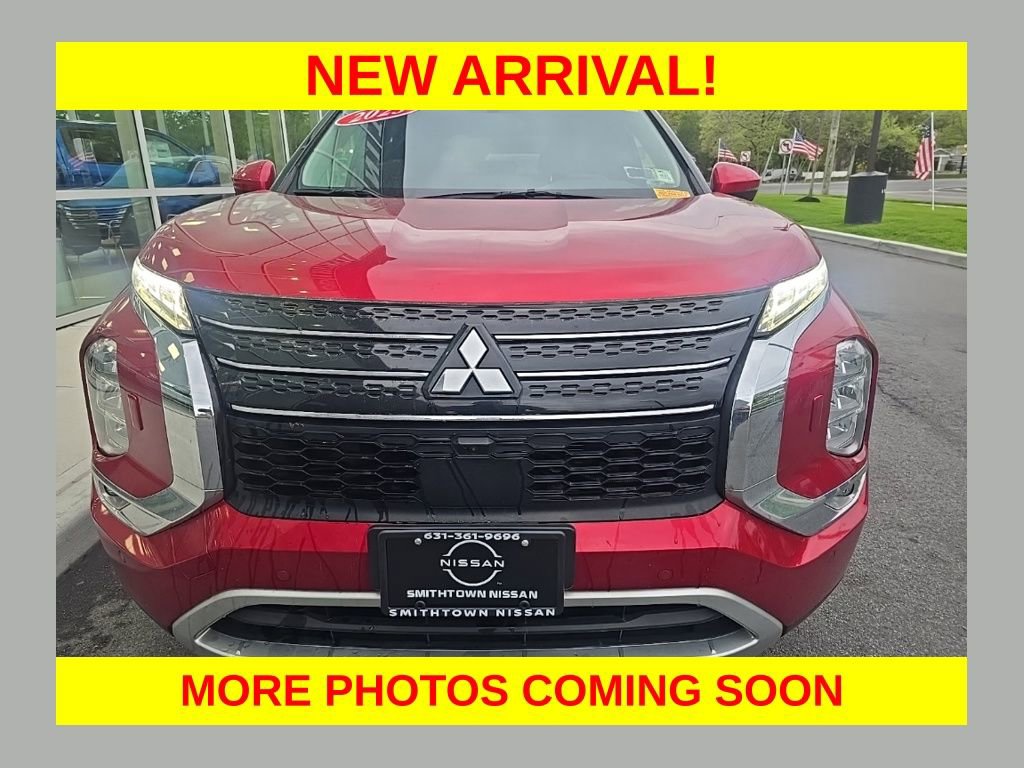 Used 2023 Mitsubishi Outlander SE