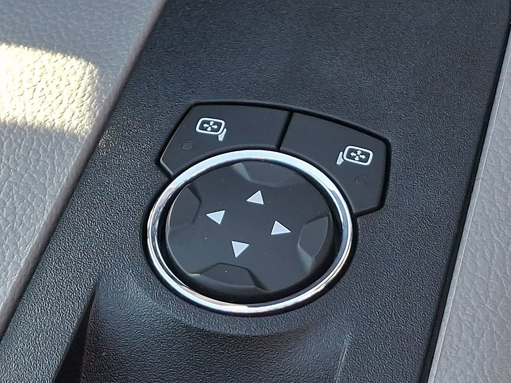 Used 2022 Ford F250 XL w/ Power Equipment Group image 27