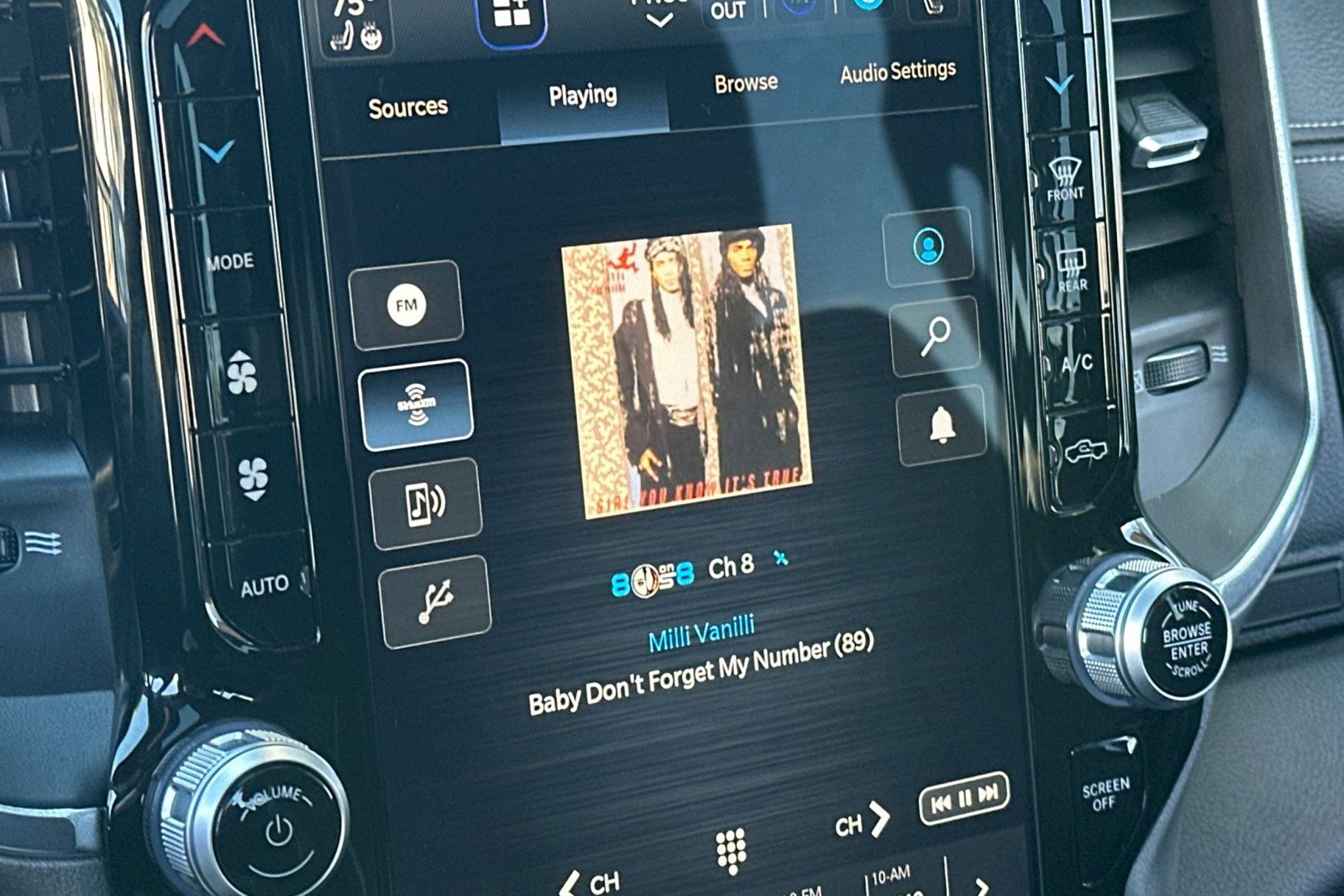 Used 2024 RAM 3500 Laramie w/ Sport Appearance Package image 19