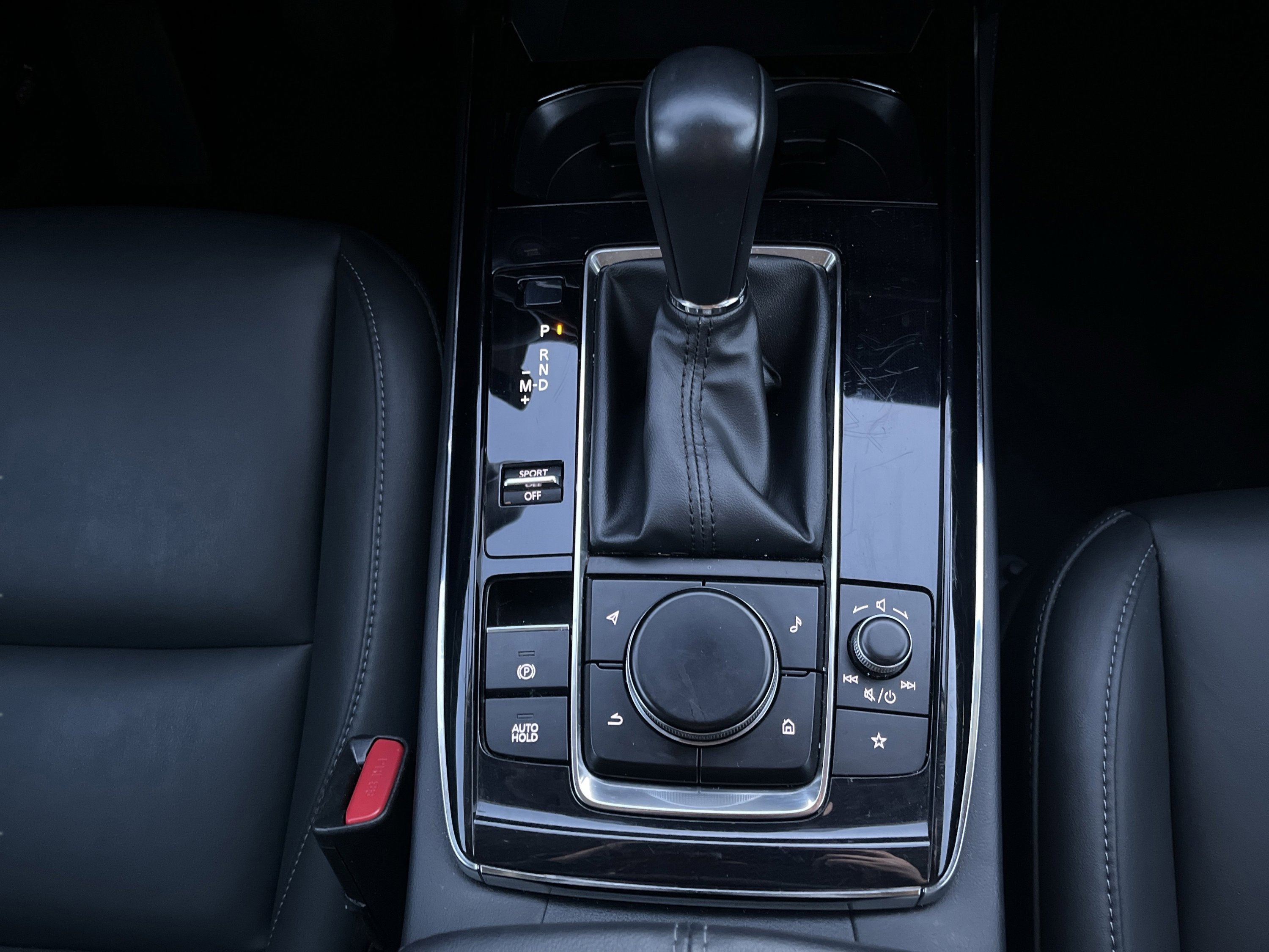 Used 2025 MAZDA CX-30 AWD 2.5 S w/ Preferred Package image 18