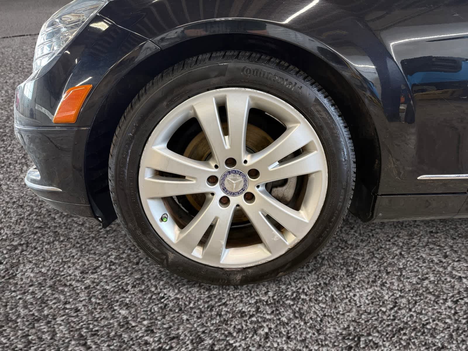 Used 2011 Mercedes-Benz C 300 4MATIC Sedan image 9