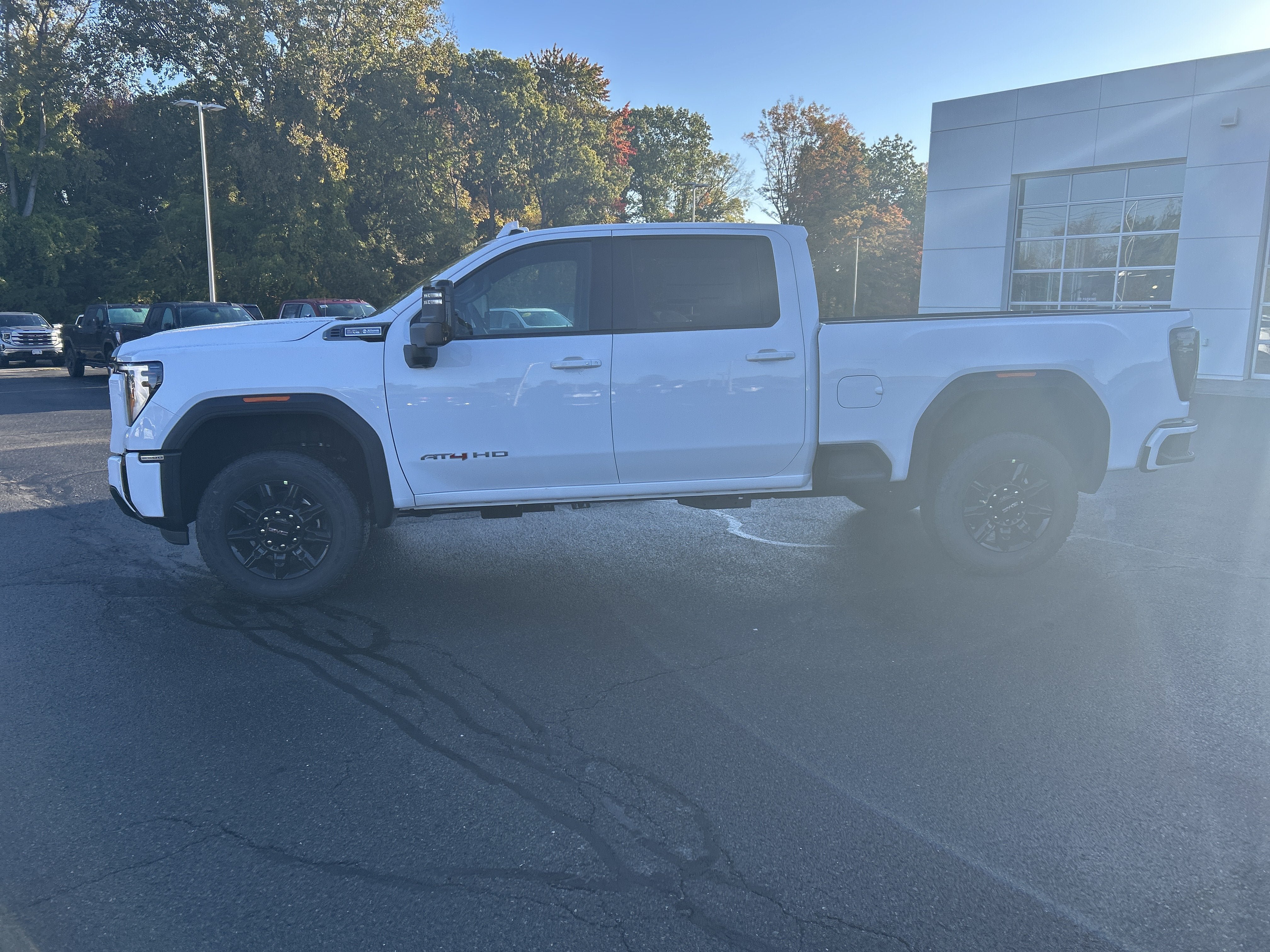 New 2026 GMC Sierra 2500 AT4 w/ AT4 Premium Plus Package AWD/4WD image 2
