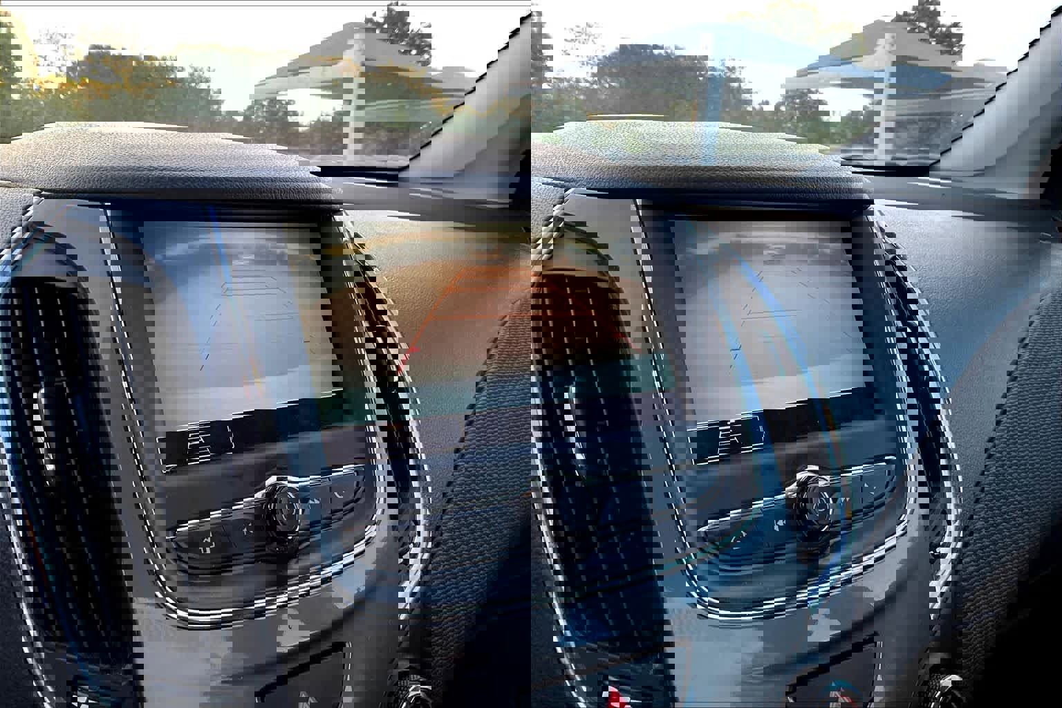 Used 2019 Chevrolet Cruze LS w/ LS Convenience Package image 31