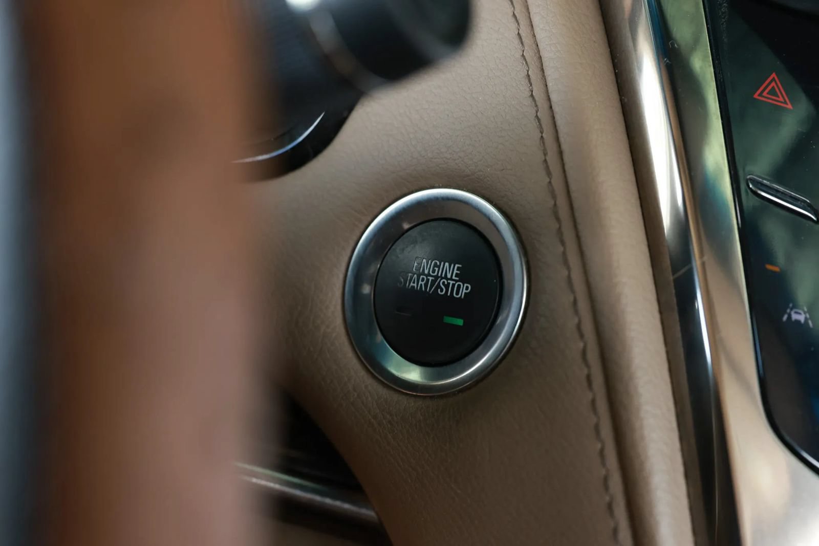Used 2015 Cadillac CTS Luxury RWD image 31
