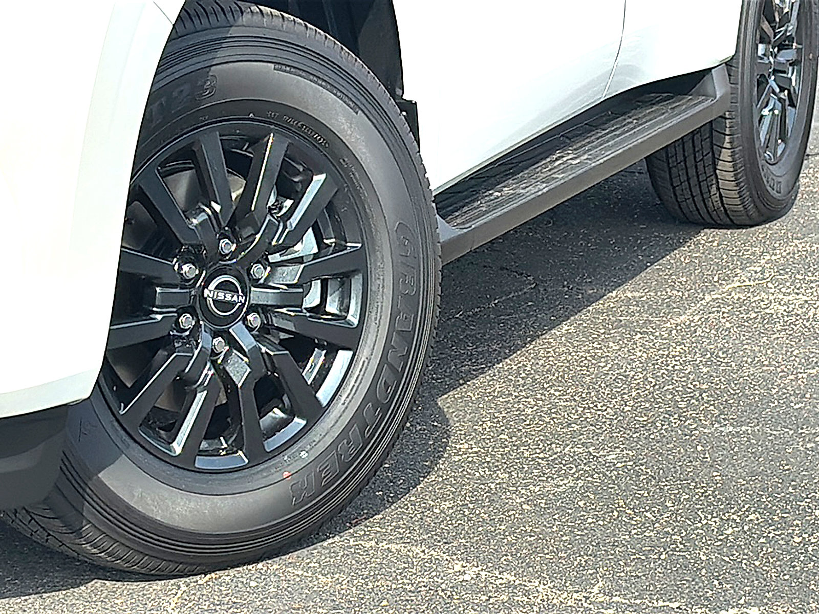 New 2026 Nissan Armada SV image 3