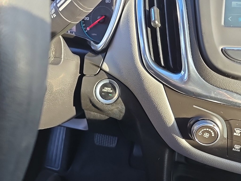 Used 2018 Chevrolet Equinox LT image 27