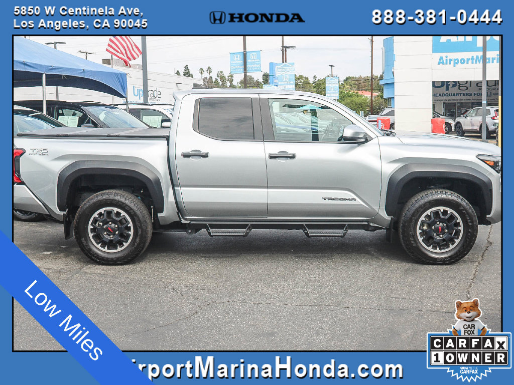 Used 2024 Toyota Tacoma TRD Off-Road AWD/4WD image 21
