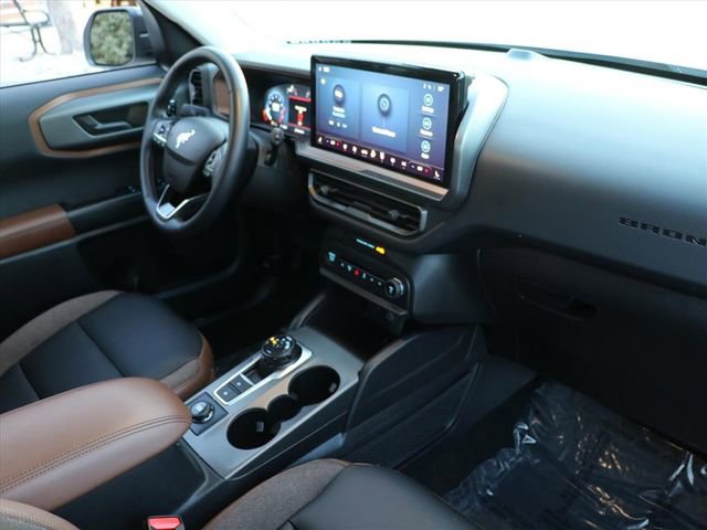 Used 2025 Ford Bronco Sport Outer Banks image 12