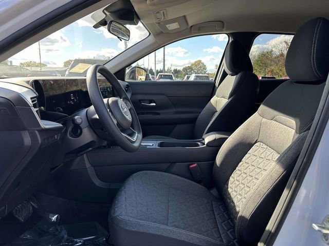 New 2026 Nissan Kicks SV image 16