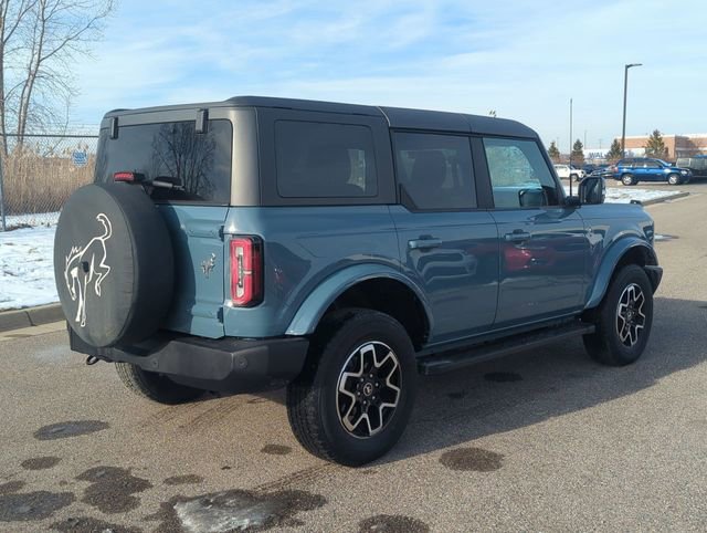 Used 2022 Ford Bronco Outer Banks image 3