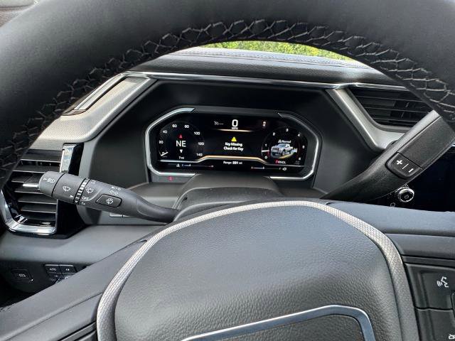 New 2025 GMC Sierra 2500 Denali w/ Denali Reserve Package image 57