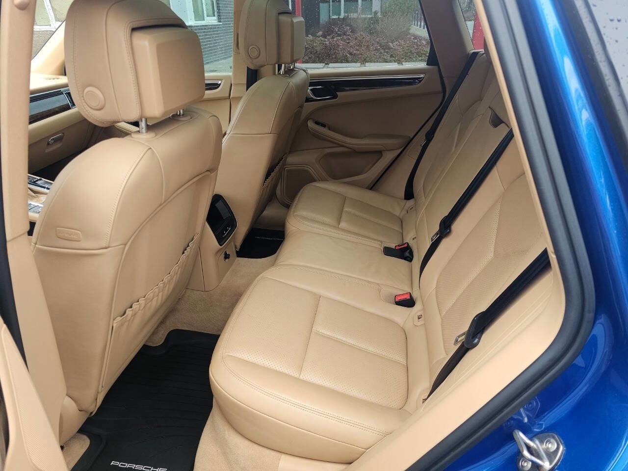Used 2015 Porsche Macan S image 23