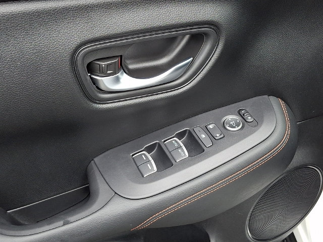 Used 2024 Honda HR-V Sport image 13