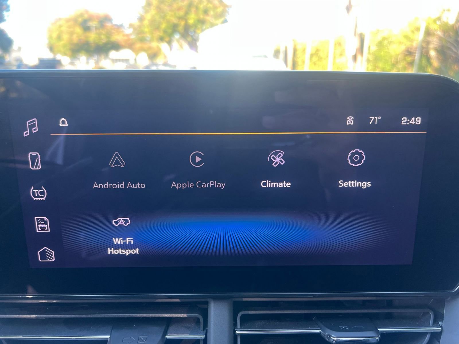 Used 2025 Chevrolet Trax LT image 21