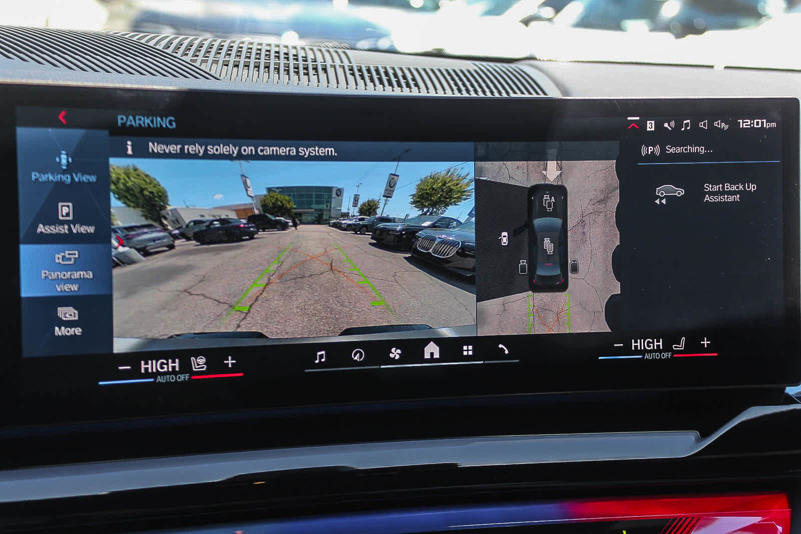 Used 2025 BMW M5 w/ Carbon Package image 23