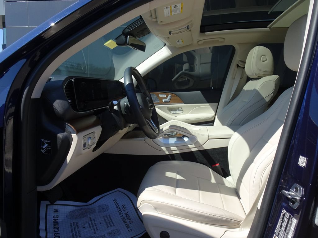 Used 2022 Mercedes-Benz GLE 350 4MATIC w/ Premium Package image 8