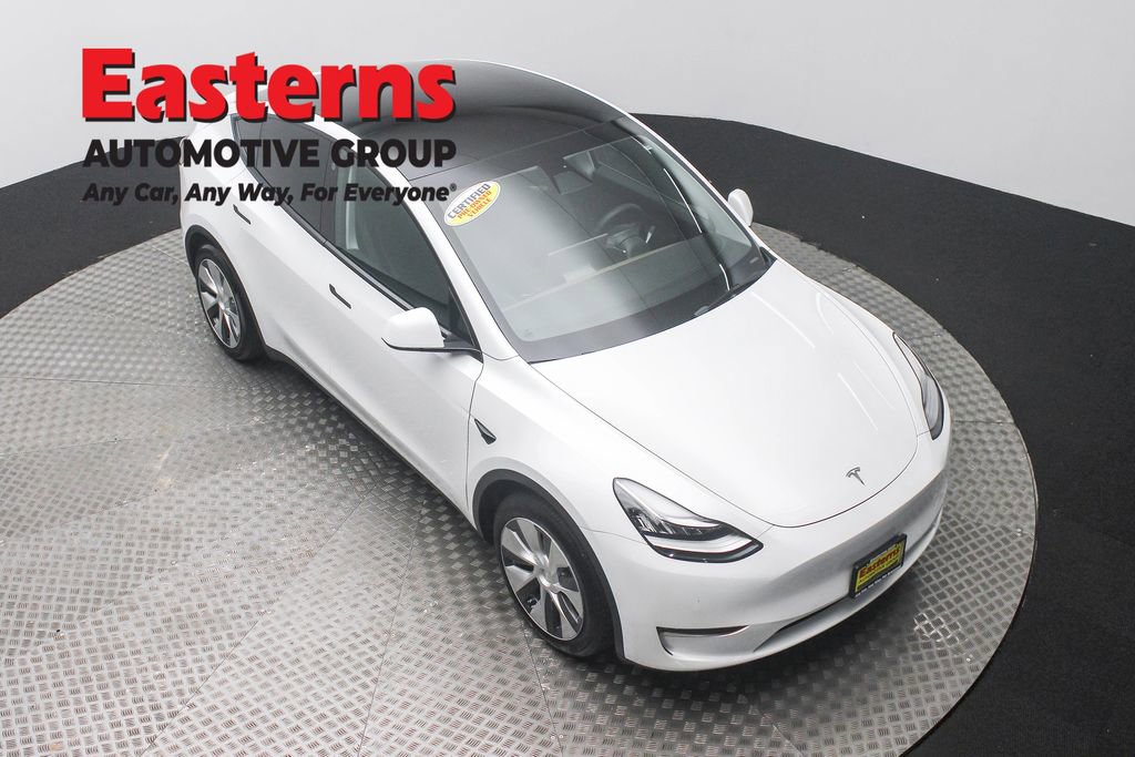 Used 2021 Tesla Model Y 2WD image 3