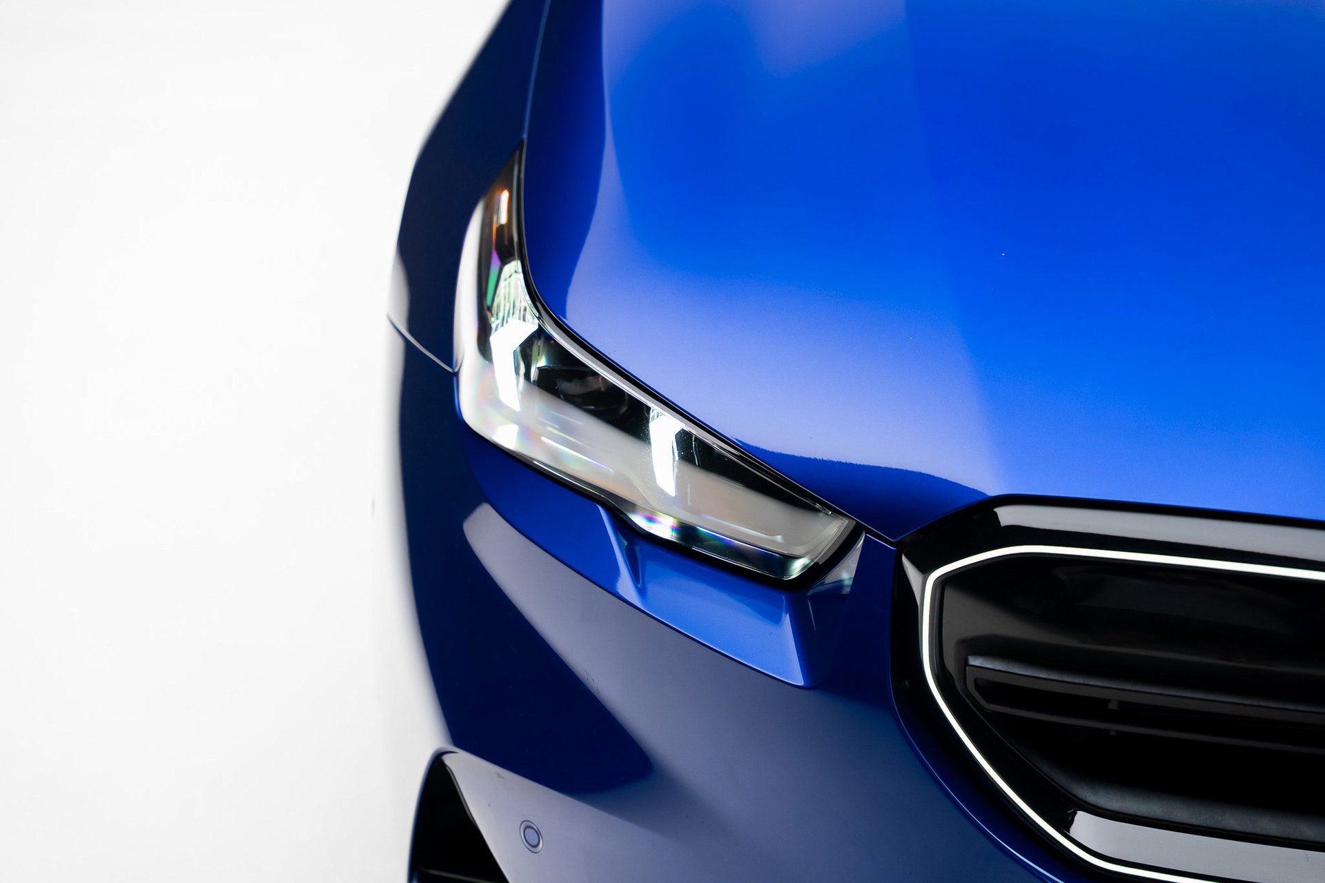 Used 2025 BMW M5 image 11