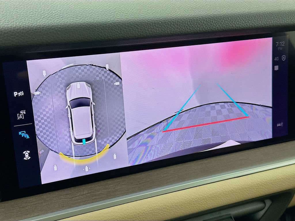 New 2026 Porsche Cayenne AWD/4WD image 17