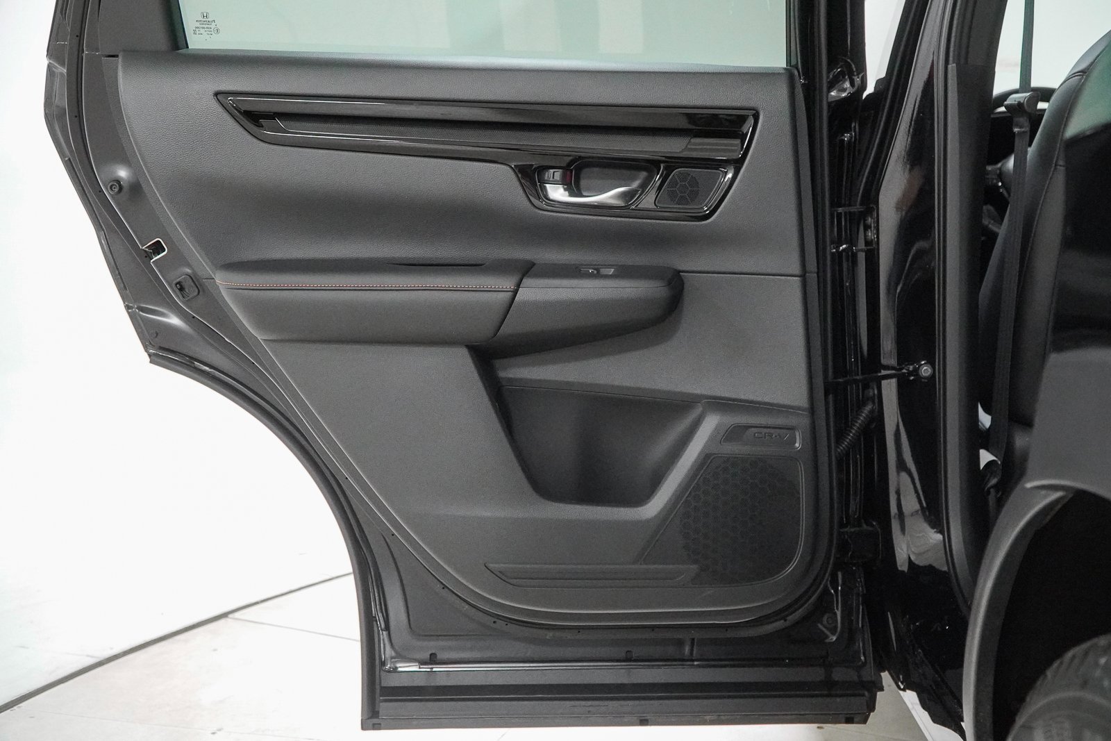 Certified 2025 Honda CR-V Sport Touring image 40