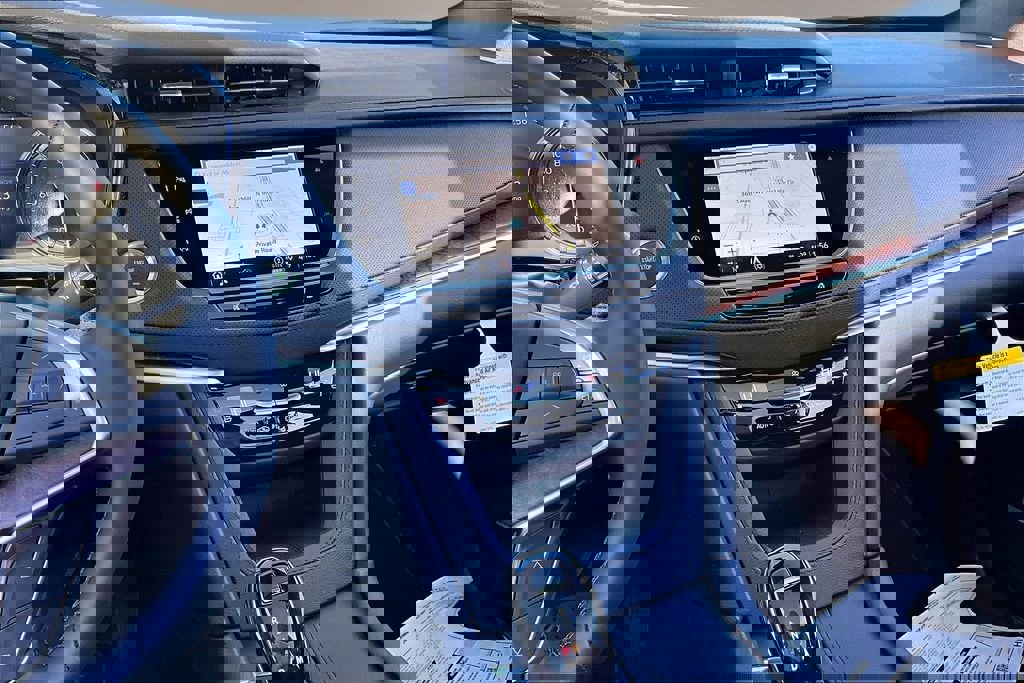 New 2026 Cadillac XT5 Premium Luxury w/ Driver Assist Package image 7