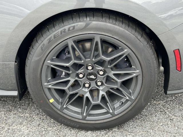 New 2026 Ford Mustang GT w/ GT Performance Package RWD image 8