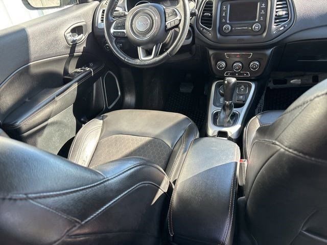 Used 2018 Jeep Compass Latitude w/ Cold Weather Group image 36