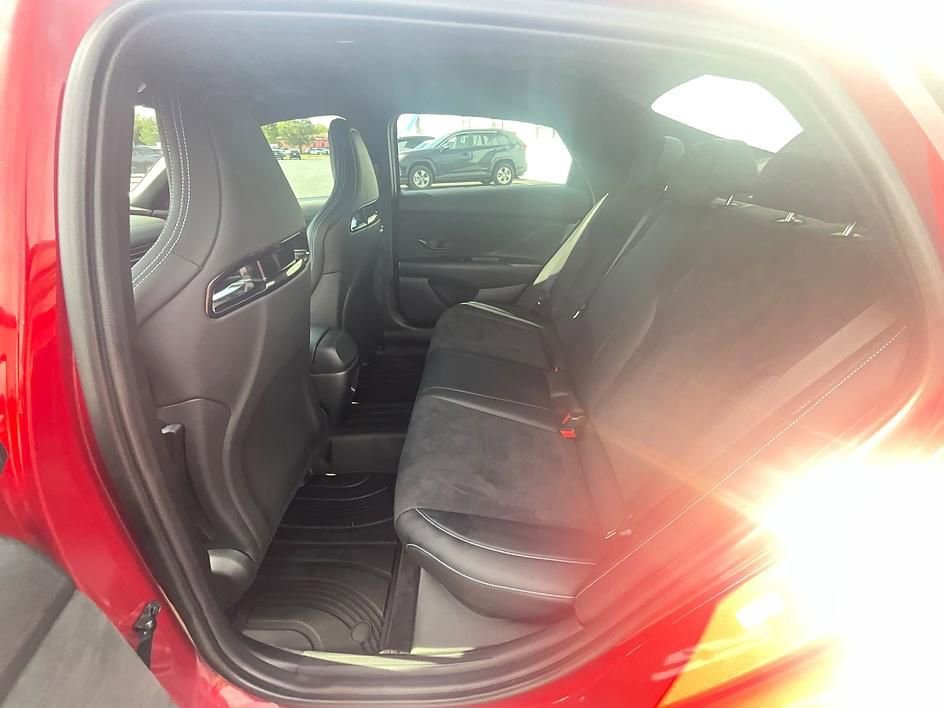 Used 2024 Hyundai Elantra N FWD image 23