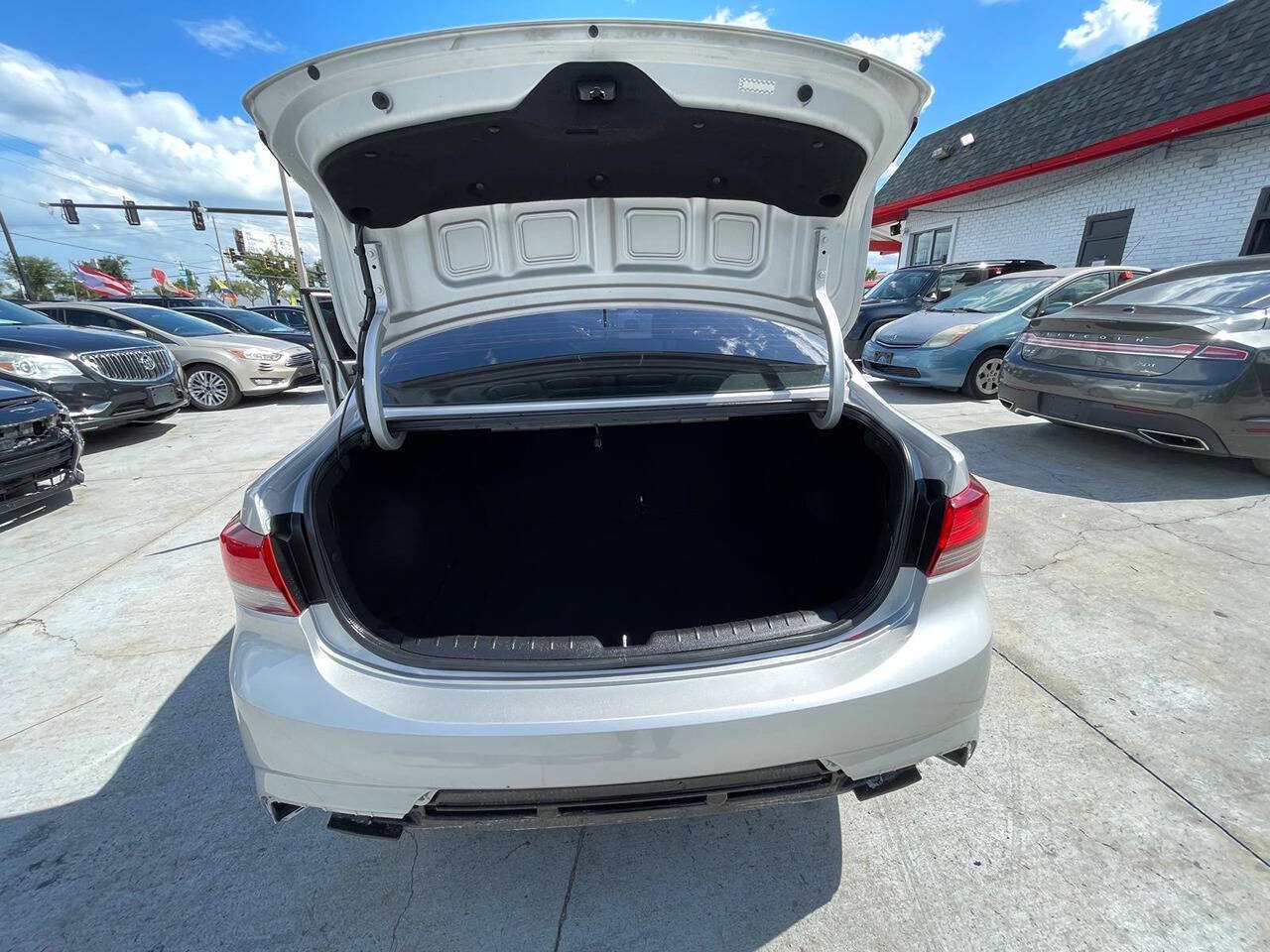 Used 2019 Kia Rio S FWD image 11
