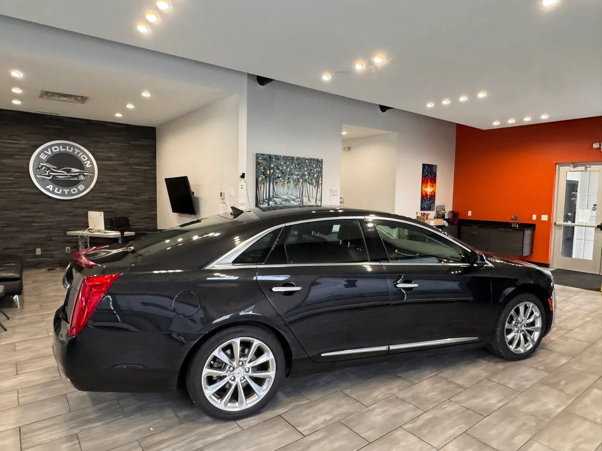 Used 2014 Cadillac XTS Luxury w/ Driver Awareness Package FWD image 12