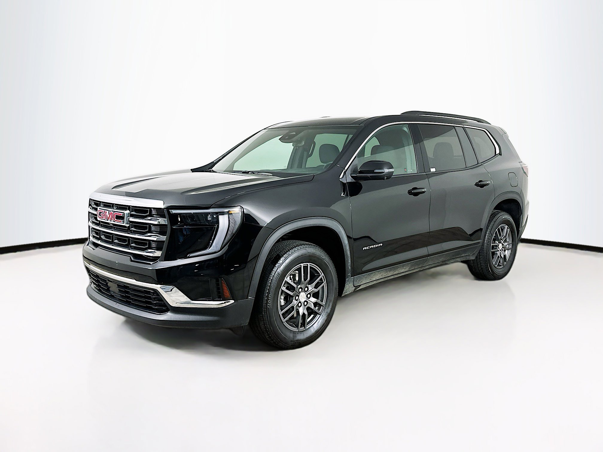 Used 2025 GMC Acadia Elevation image 3