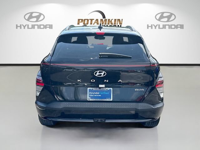 Certified 2025 Hyundai Kona SEL FWD image 6