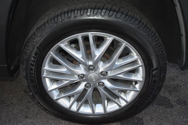 Used 2018 Jeep Grand Cherokee Summit image 50