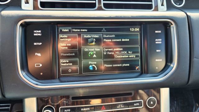 Used 2015 Land Rover Range Rover Supercharged AWD/4WD image 23