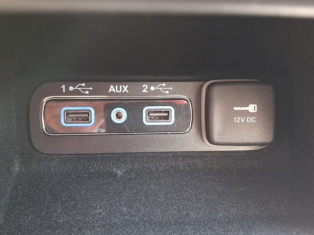 Used 2022 Jeep Grand Cherokee Limited AWD/4WD image 23