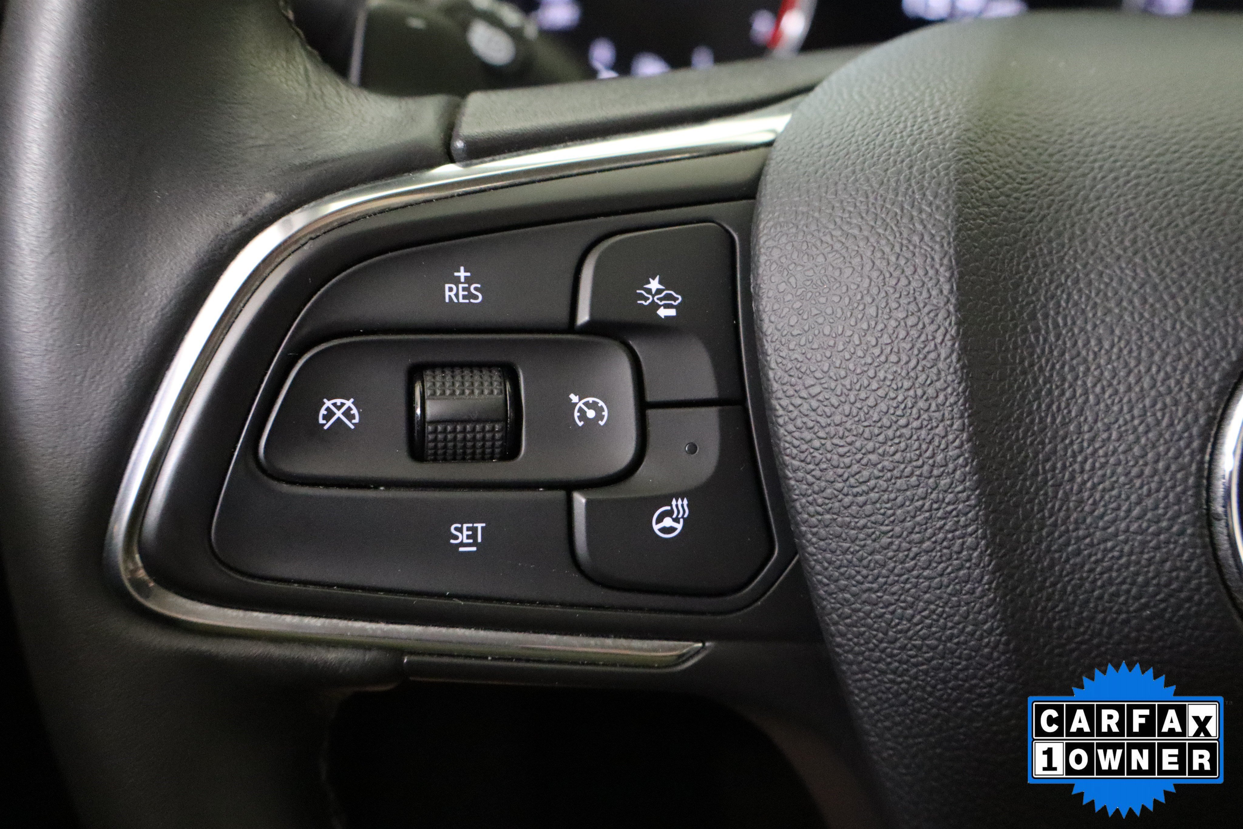 Used 2023 Buick Envision Avenir AWD/4WD image 31