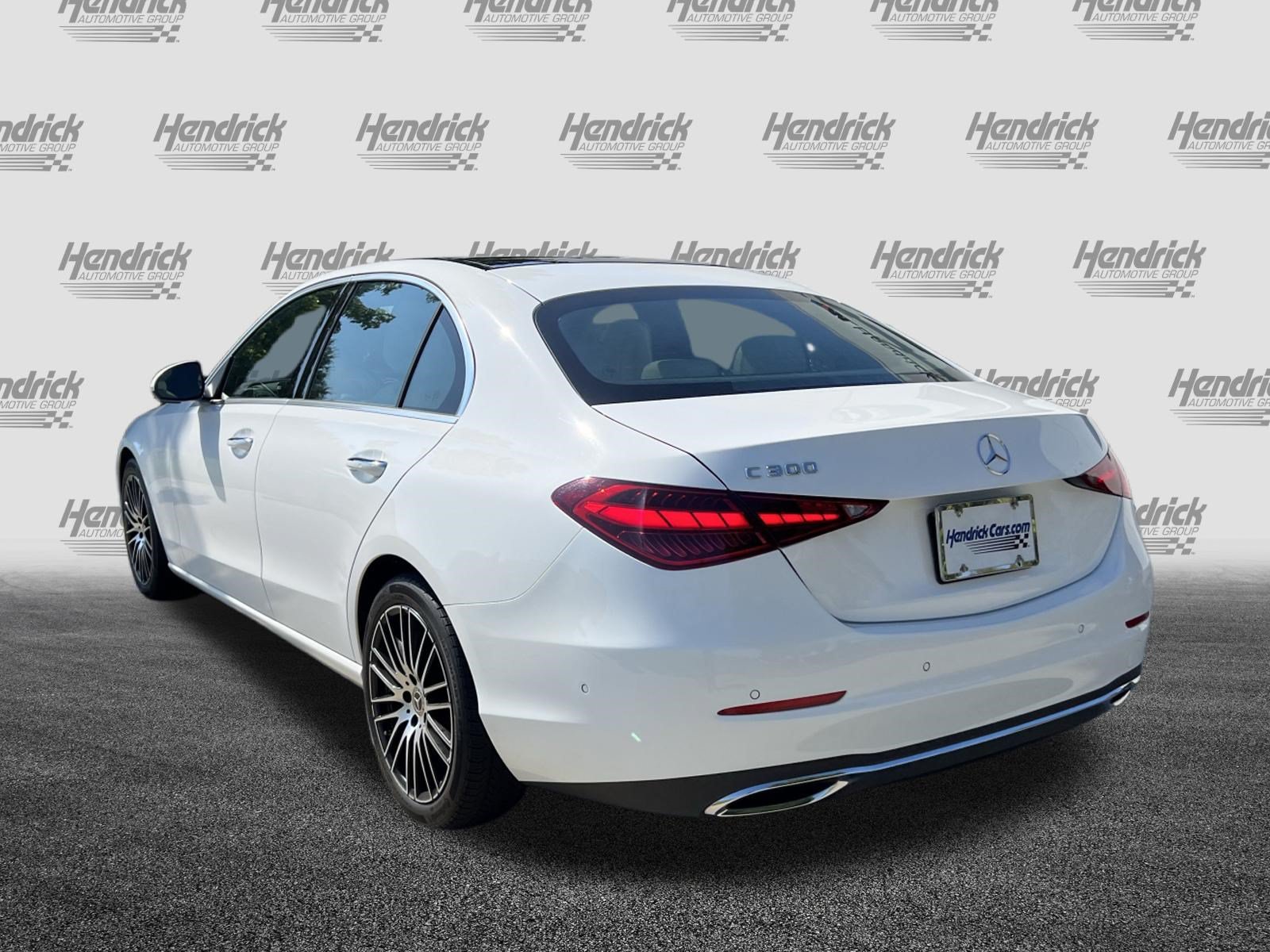 Used 2025 Mercedes-Benz C 300 Sedan image 8