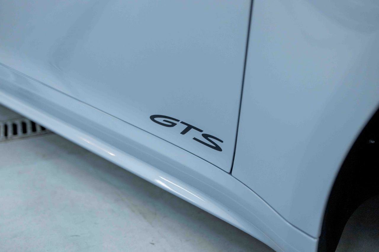 Used 2024 Porsche 911 Carrera GTS image 20
