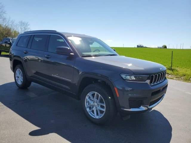 Used 2025 Jeep Grand Cherokee L Laredo w/ Luxury Tech Group I AWD/4WD image 7