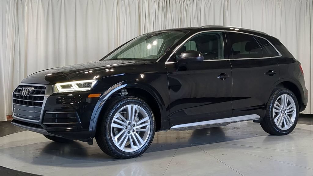 Used 2018 Audi Q5 2.0T Premium Plus w/ Premium Plus Package AWD/4WD image 5