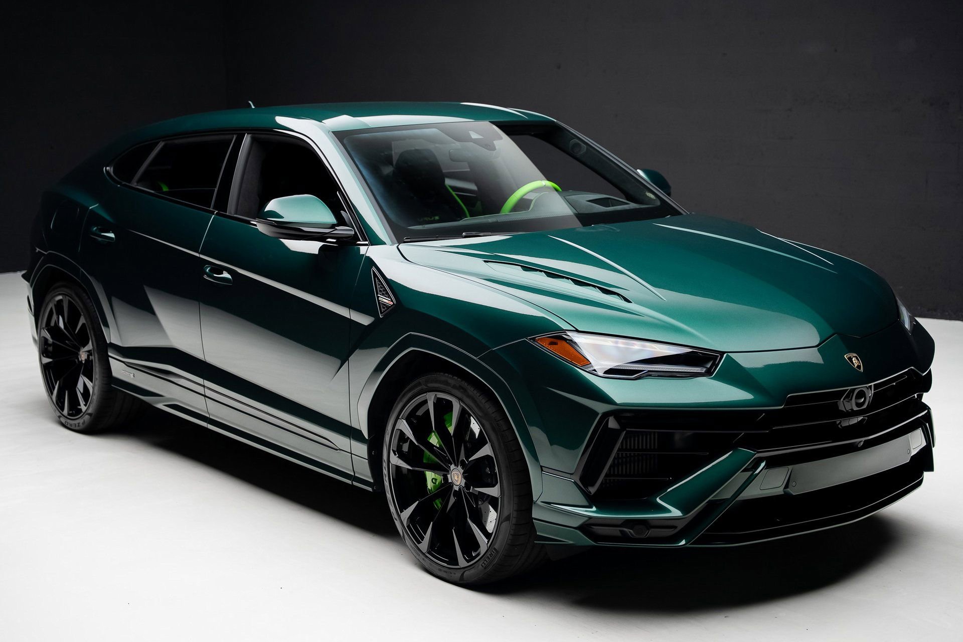 Used 2024 Lamborghini Urus S AWD/4WD image 41